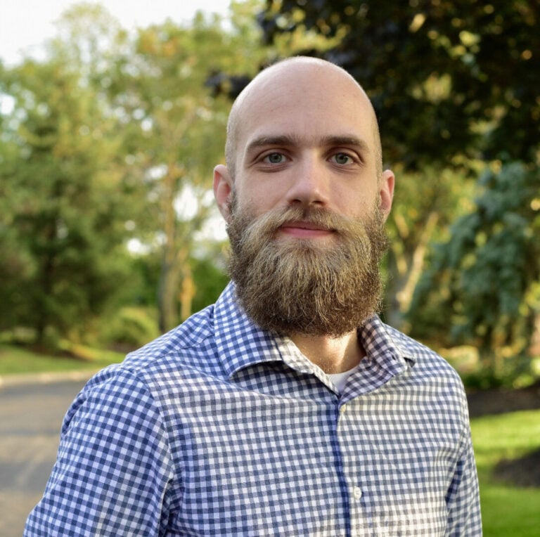 Headshot of Steven Otto, MA, LPC, LPMT, MT-BC (Ohio), Therapist