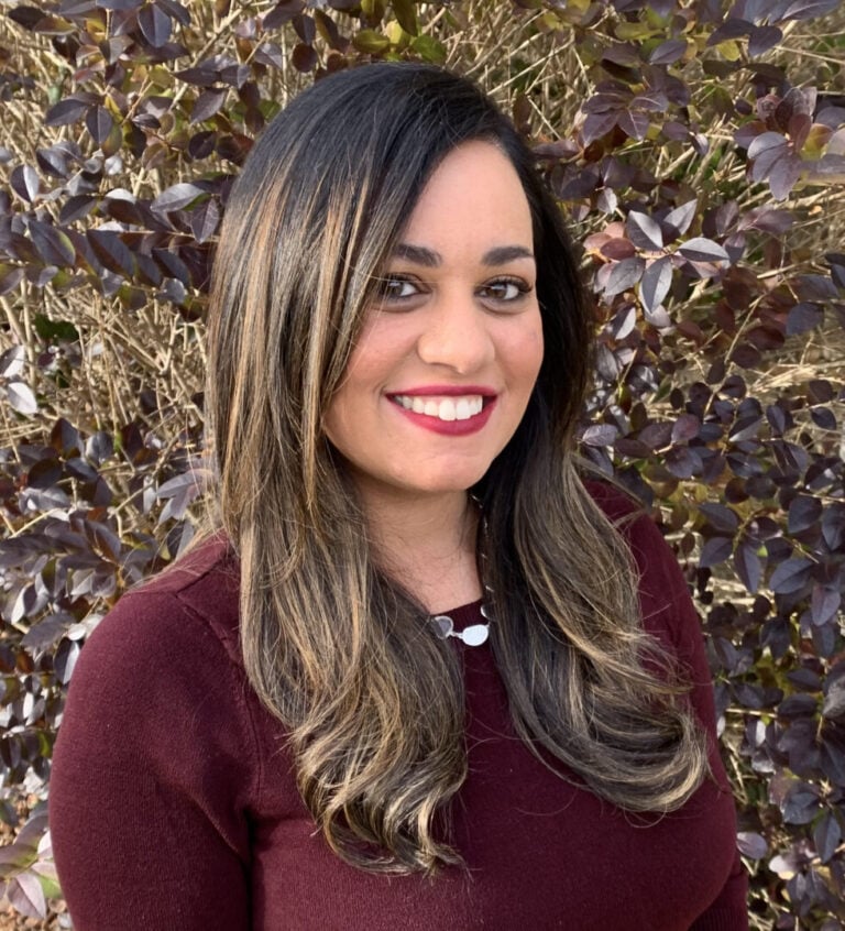 Headshot of Elizabeth Barrett, MFT (Ohio), Therapist